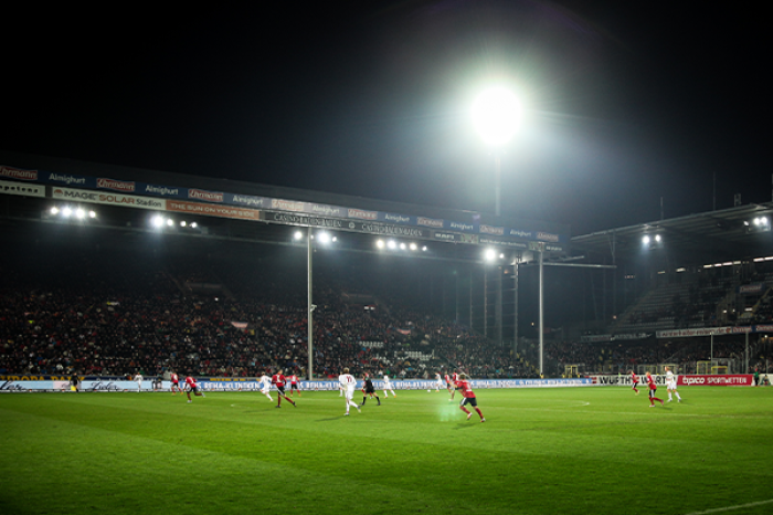 Sportstättenbeleuchtung